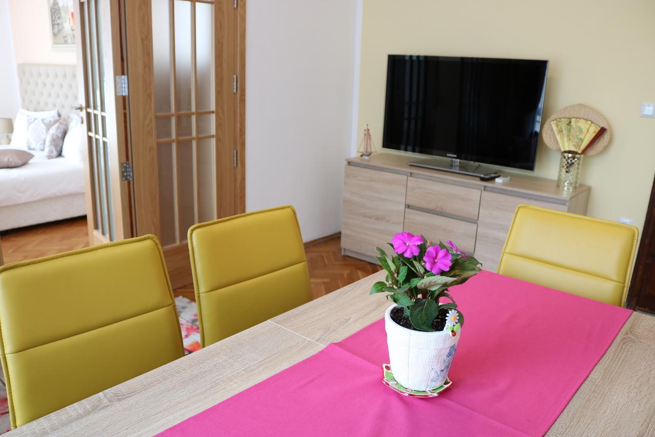 Sea Port Celebrity Apartment - Lets4Holiday Warna Exterior foto