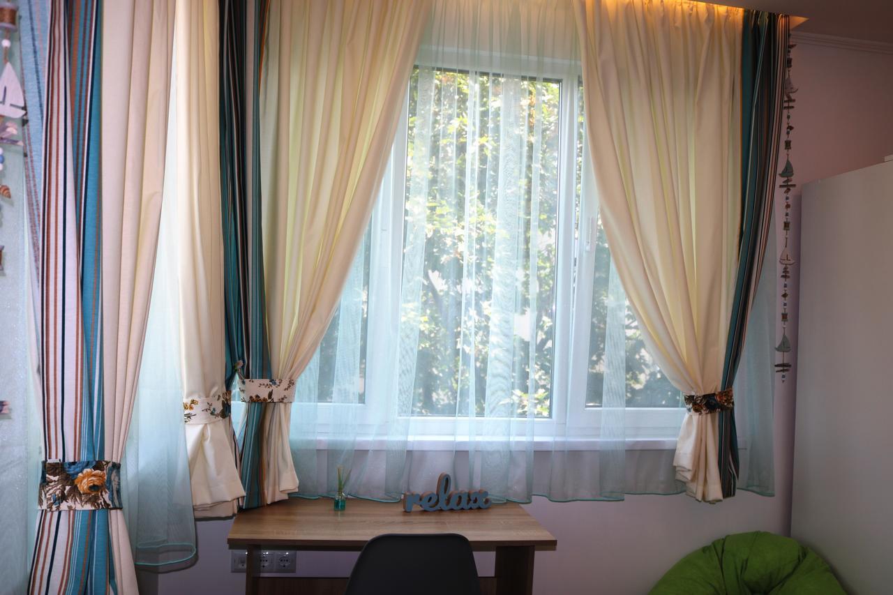 Sea Port Celebrity Apartment - Lets4Holiday Warna Exterior foto