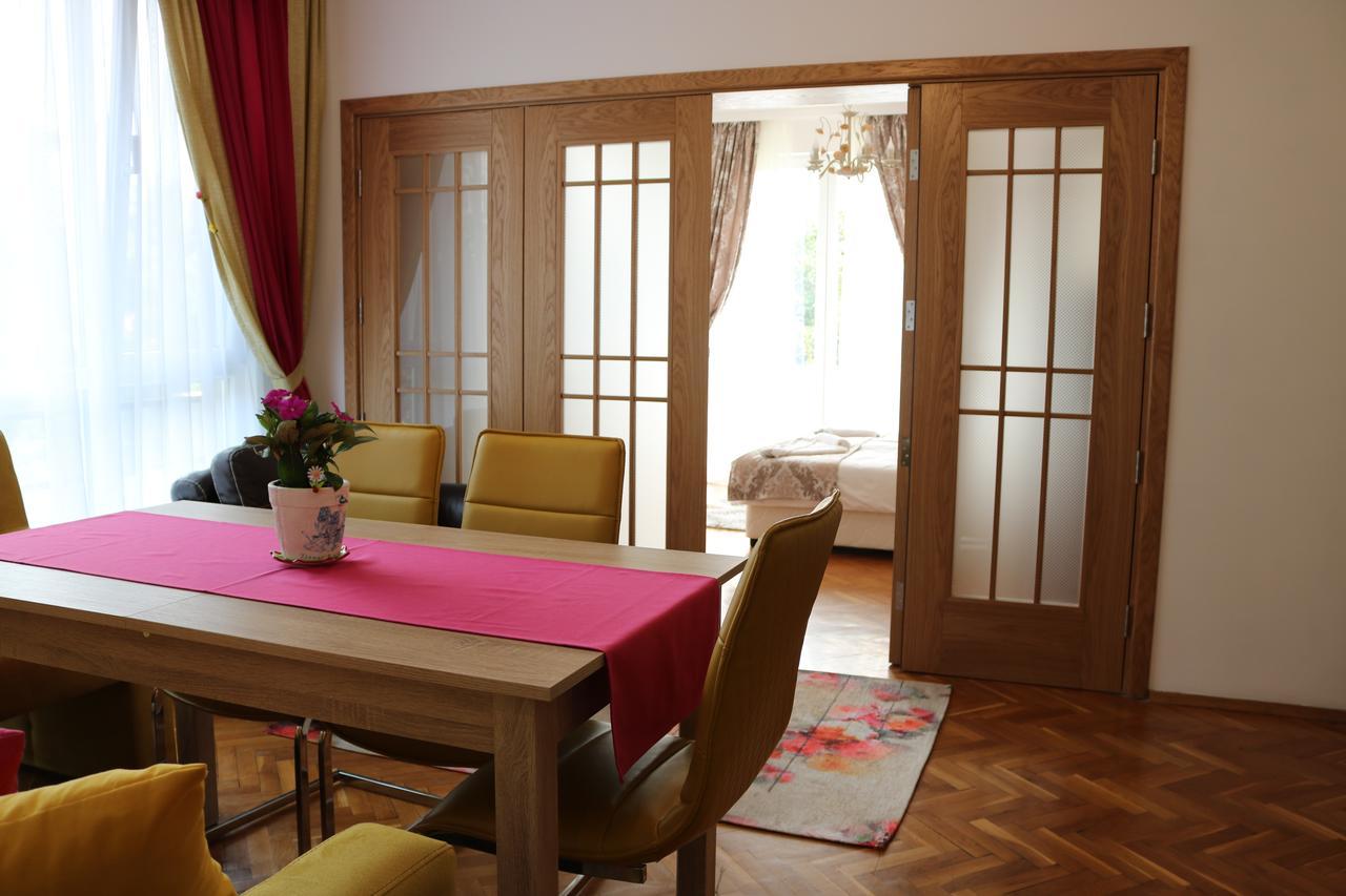Sea Port Celebrity Apartment - Lets4Holiday Warna Exterior foto