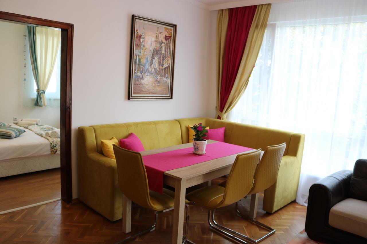 Sea Port Celebrity Apartment - Lets4Holiday Warna Exterior foto